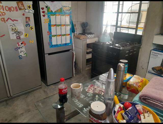 3 BEDROOM HOUSE FOR SALE IN OOS EINDE